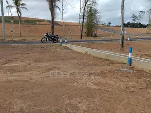 නේවාසික බිම් කොටස් අලුත්ගමට