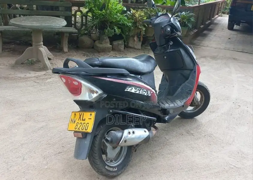 TVS Streak 2012