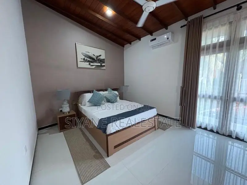 exclusive Ultra Luxury Mansion for Sale – Palawaththa, Battaramulla