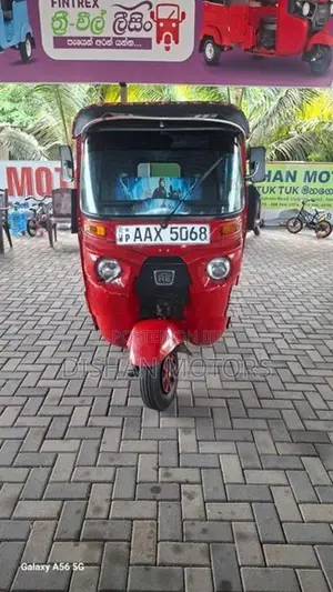 Bajaj RE 4 Stroke 2015