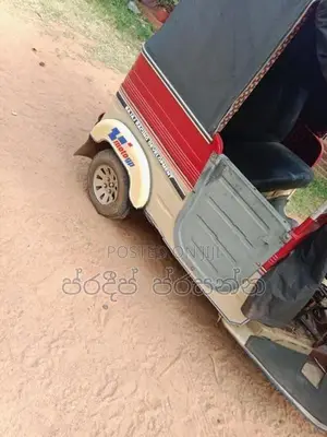 Bajaj RE 1987