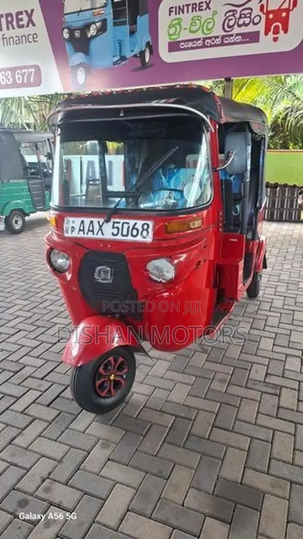 Bajaj RE 4 Stroke 2015