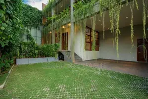 Luxury Modan House Sale in Battaramulla
