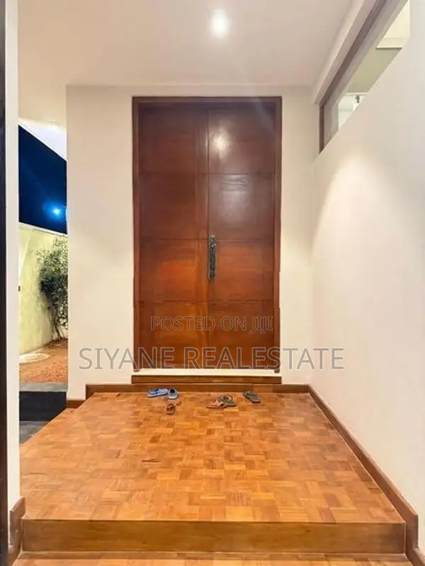 Luxury New House for Sale in Boralesgmauwa