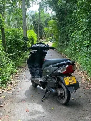Honda Dio 2012