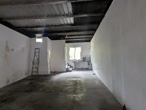Commercial Building with Residential Units for Sale – Moragahahena