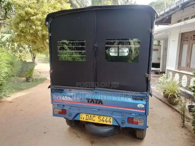 Tata Dimo Batta ex2 2015
