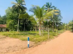 කුරුණෑගල පොතුහැරින් නේවාසික බිම් කොටස්