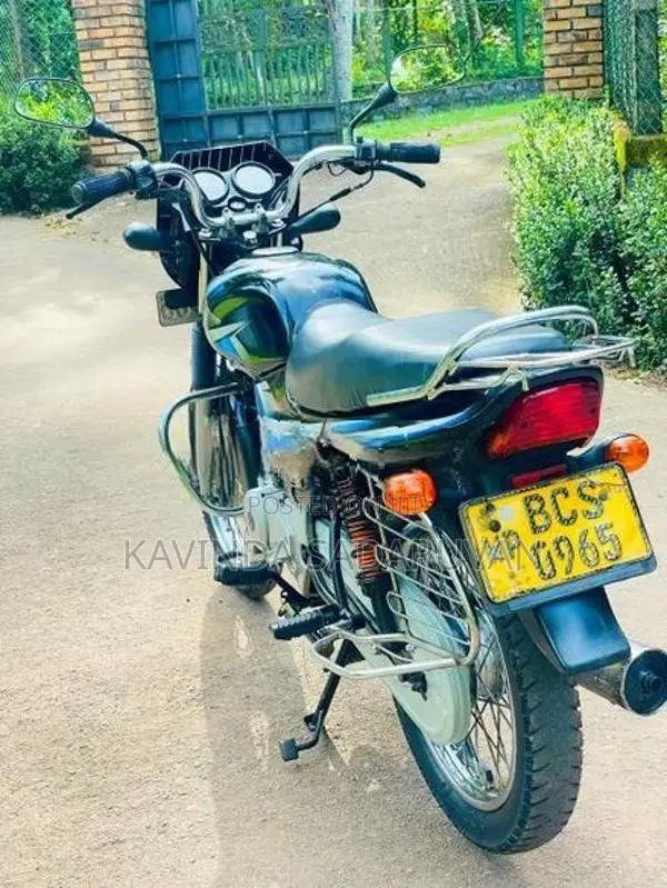 Bajaj CT100 Ct 100 2015