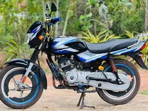 Bajaj CT100 2025