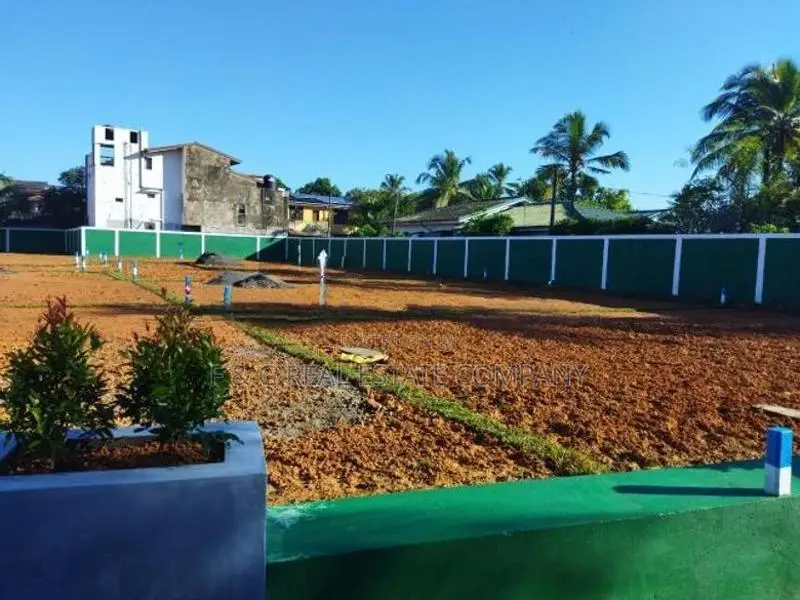 Luxury Land Plots Sale In Moratuwa