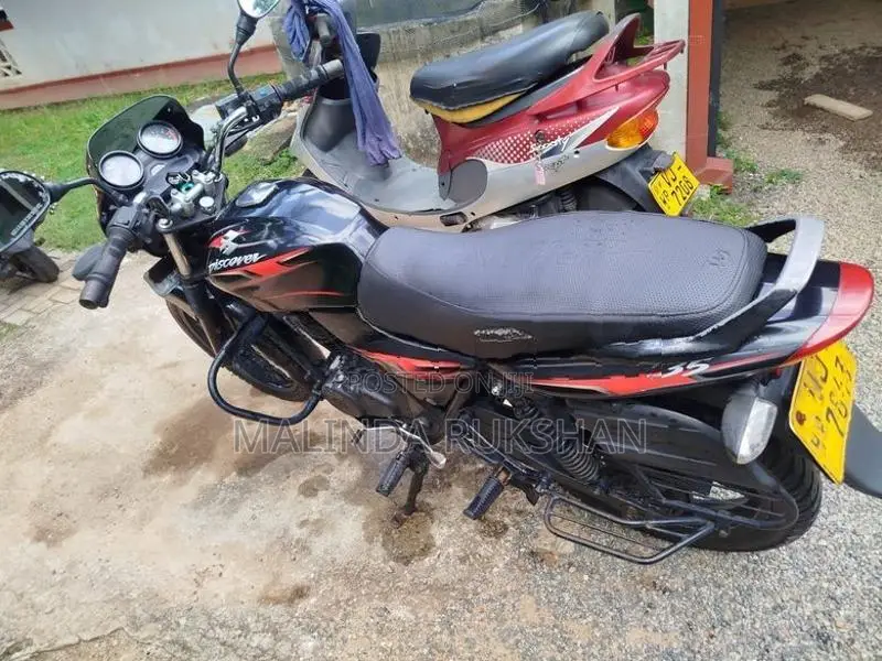 Bajaj Discover 2007