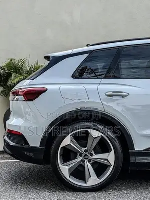 Audi Q4 E-Tron S Line 2023