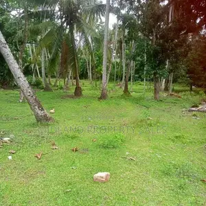 පර්චස් 6.5 ක ඉඩමක් වැලිසරින්