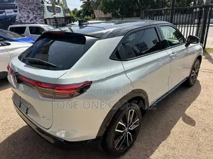 Honda Vezel Z play Premium 10sp 2026