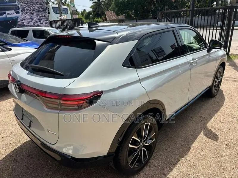 Honda Vezel Z play Premium 10sp 2026