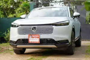 Honda Vezel Z Brand New 2025