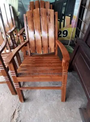 Living Chair (N-3)
