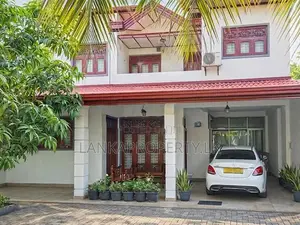 Two Storied Luxury House for Sale in Pasyala, Nittambuwa