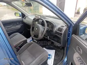 Suzuki Swift 2003
