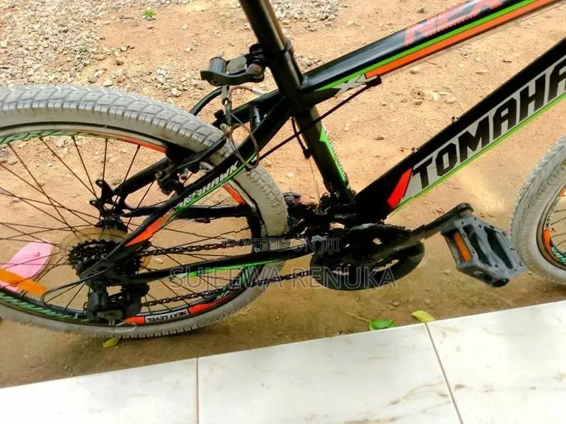 Tomahawk Riding Bicycle
