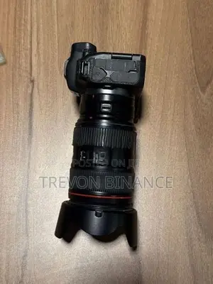 Canon Eos R Camera + Metabone 24-105mm f4 USM ii