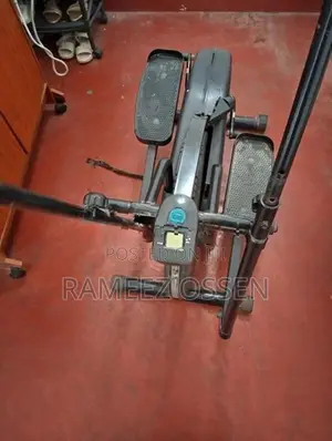 Orbitrek Standing Cross Machine