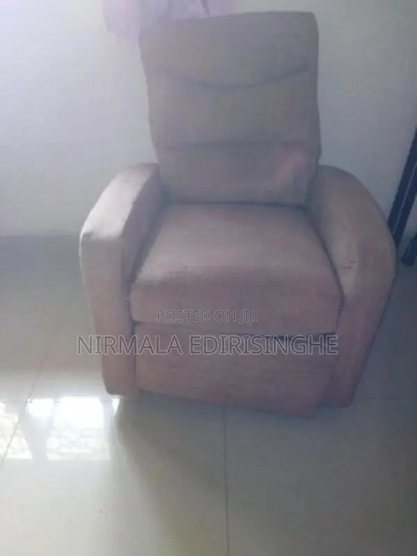 Nisako Sofa Chair