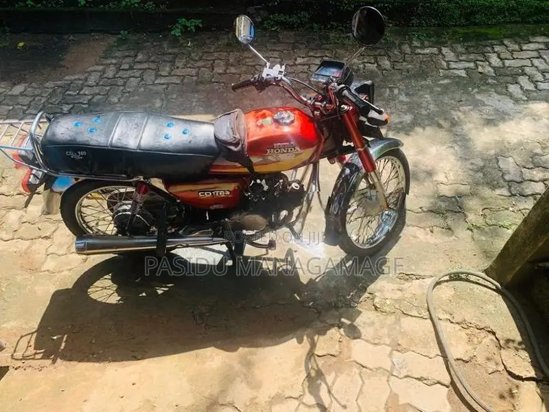 Hero CD 100 2000