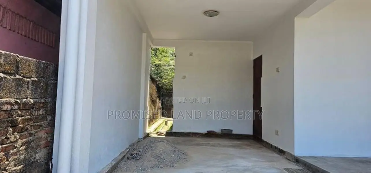House for Sale - Moratuwa