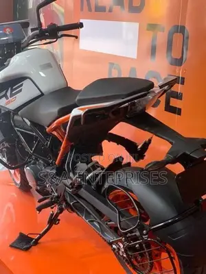 KTM Duke 160 2026