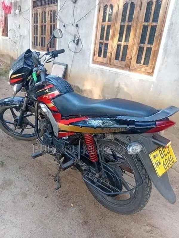 Mahindra Centuro 2016