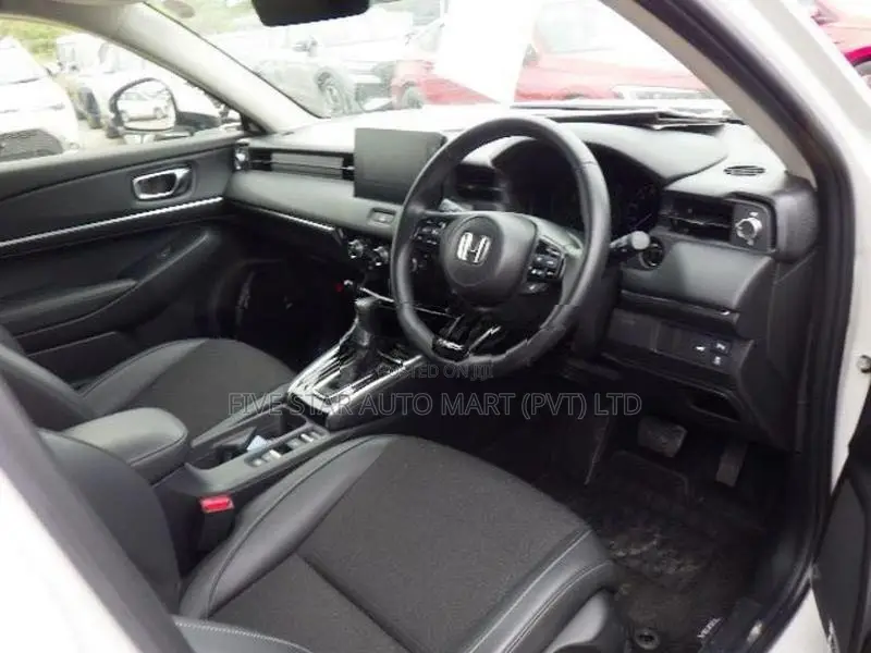 Honda Vezel Z Grade eHEV Hybrid 2024
