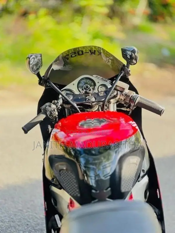 Honda CBR 250RR 2012