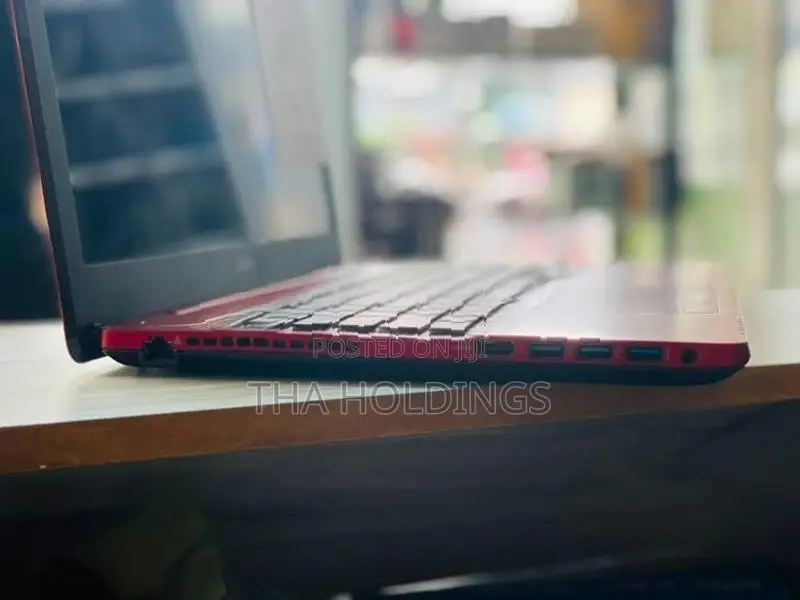 Fujitsu FMV-A53 Intel Core i7 6TH Gen HQ Gaming Laptop 8GB Ram 300GB H