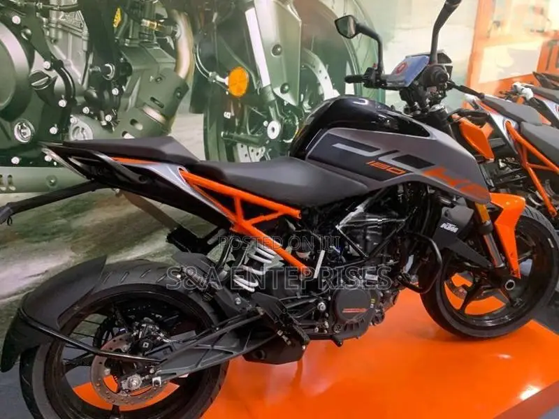 KTM Duke 160 2026