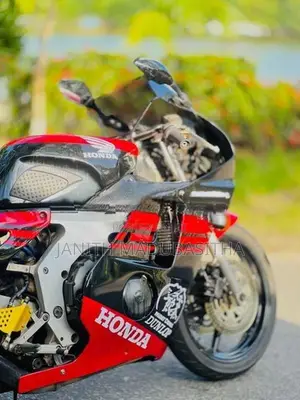 Honda CBR 250RR 2012