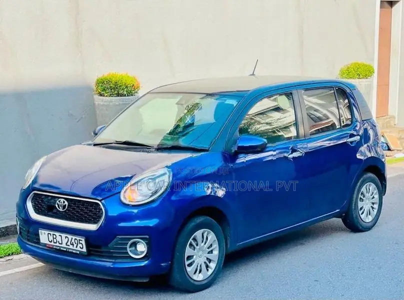 Toyota Vitz Passo Moda Premium. 2017