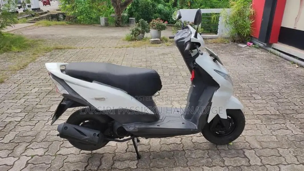 Honda Dio 2015