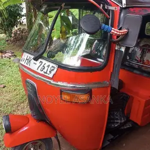 Bajaj RE 2003