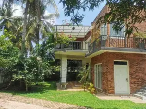 (BR178) Modern Two Storey House Upstair Unit for Rent in Katunayake