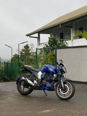 Yamaha FZ 2011