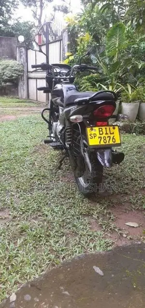 Bajaj Platina 100 2020