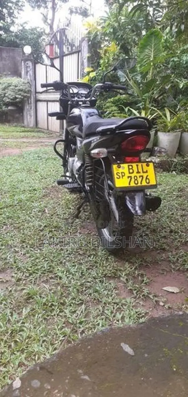 Bajaj Platina 100 2020