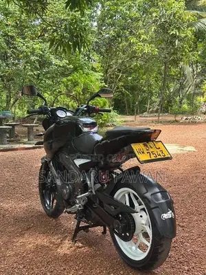 Bajaj Pulsar NS200 NS 200 2019 2018