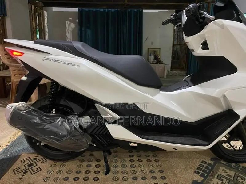 Honda PCX160 2026