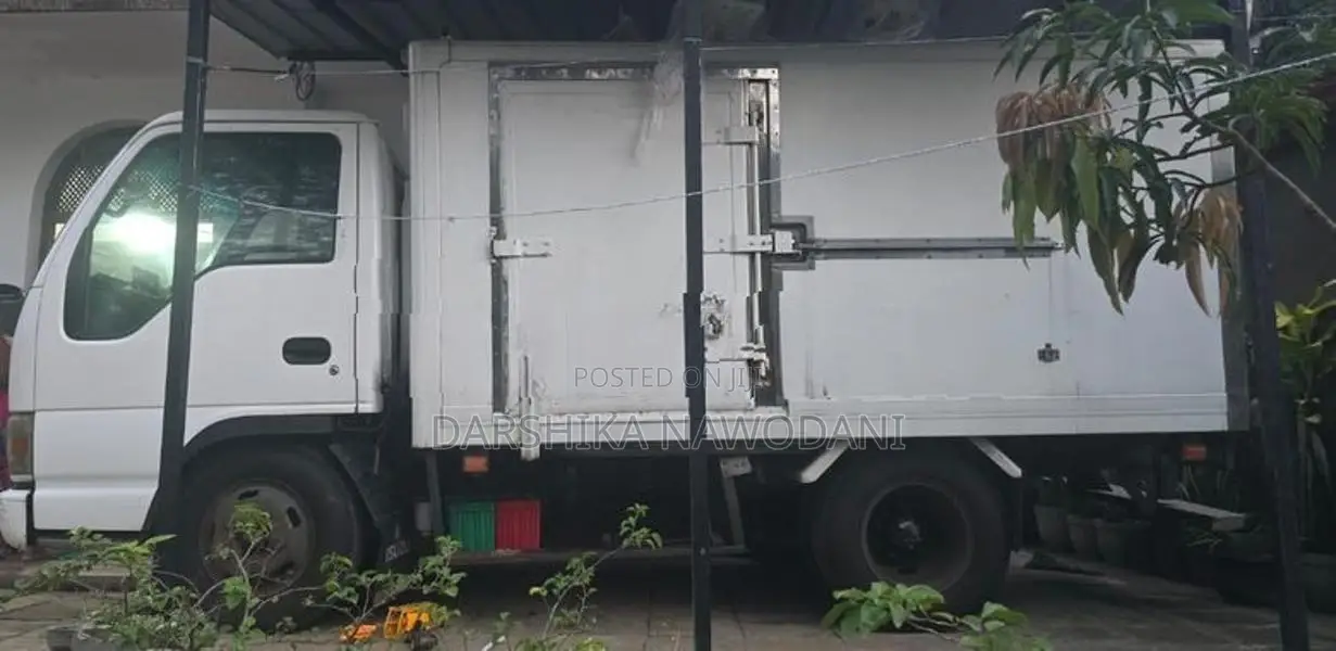 Isuzu Giga Freezer 2002