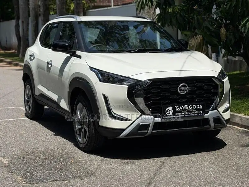 Nissan Magnite ACENTA EZ-Shift 2026