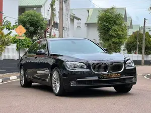 BMW 740Li 2012