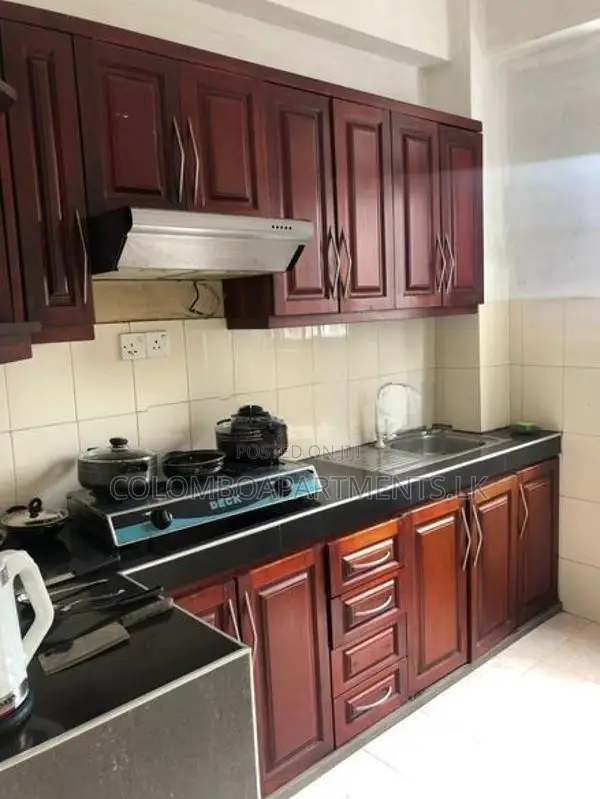 2-Bedroom Apartment for Short-Term Rental in Wellawatta (Code: CSH302)